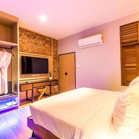 ホテル Tien Terrace Macalister ジョージタウン エクステリア 写真